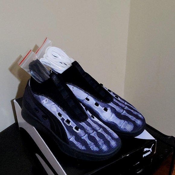 Puma Other - 🔥AUTHENTIC PUMA CLYDE COURT X-RAY SKELTON SIZE 10.5 BLK/WHITE🔥